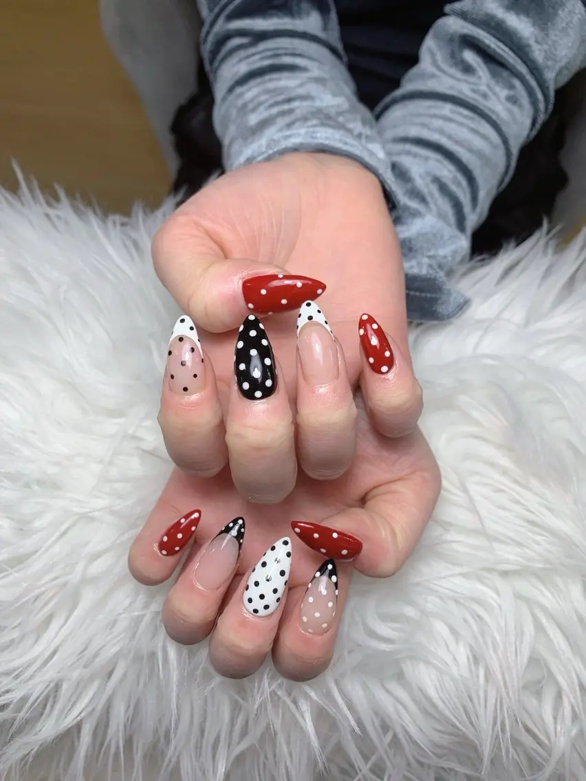 ネイル アートネイル ジェルネイル マグネットネイル ニュアンスネイル シンプルネイル Ryu Nail NekoChanのネイルデザイン