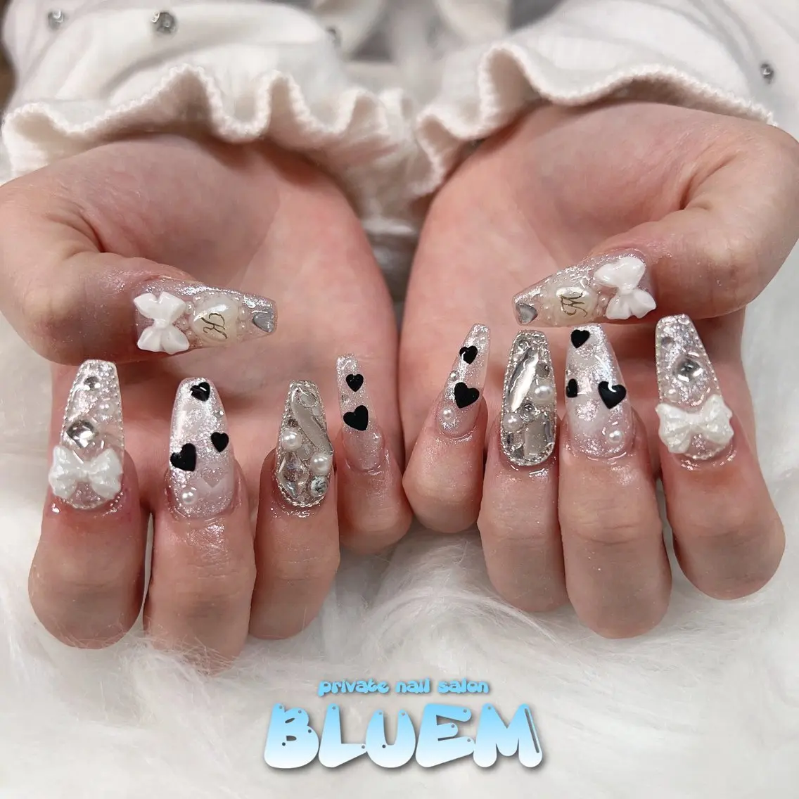 ネイル ハンドネイル BLUEM なな🐶のネイルデザイン