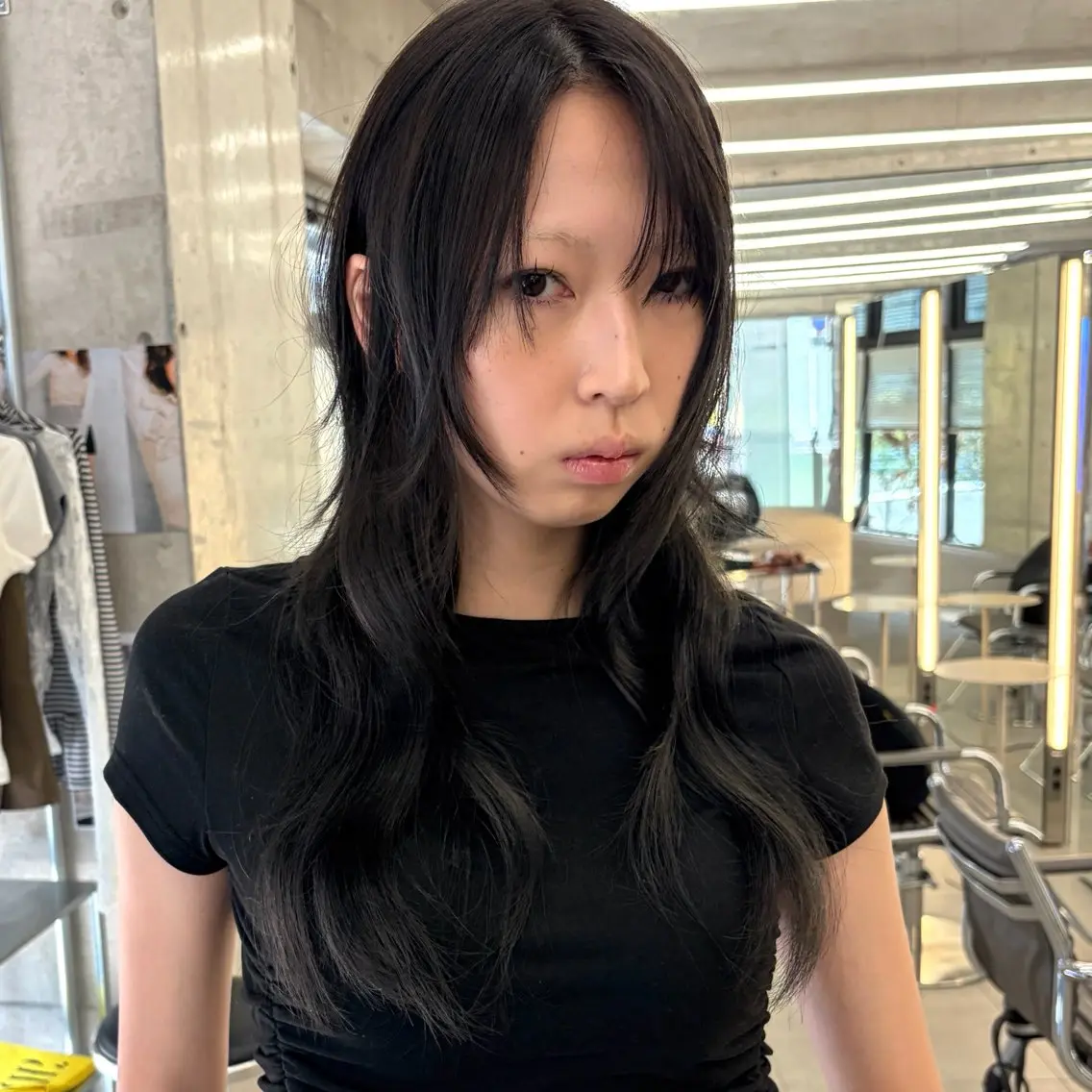 ロング ハッシュカット ハイレイヤー レイヤーカット カット ヘアカラー トリートメント 似合わせレイヤー ハッシュカットのヘアスタイル