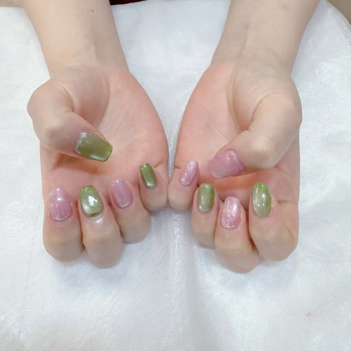 ネイル キラキラネイル マグネットネイル ピンク 春ネイル maruyasu. yのネイルデザイン