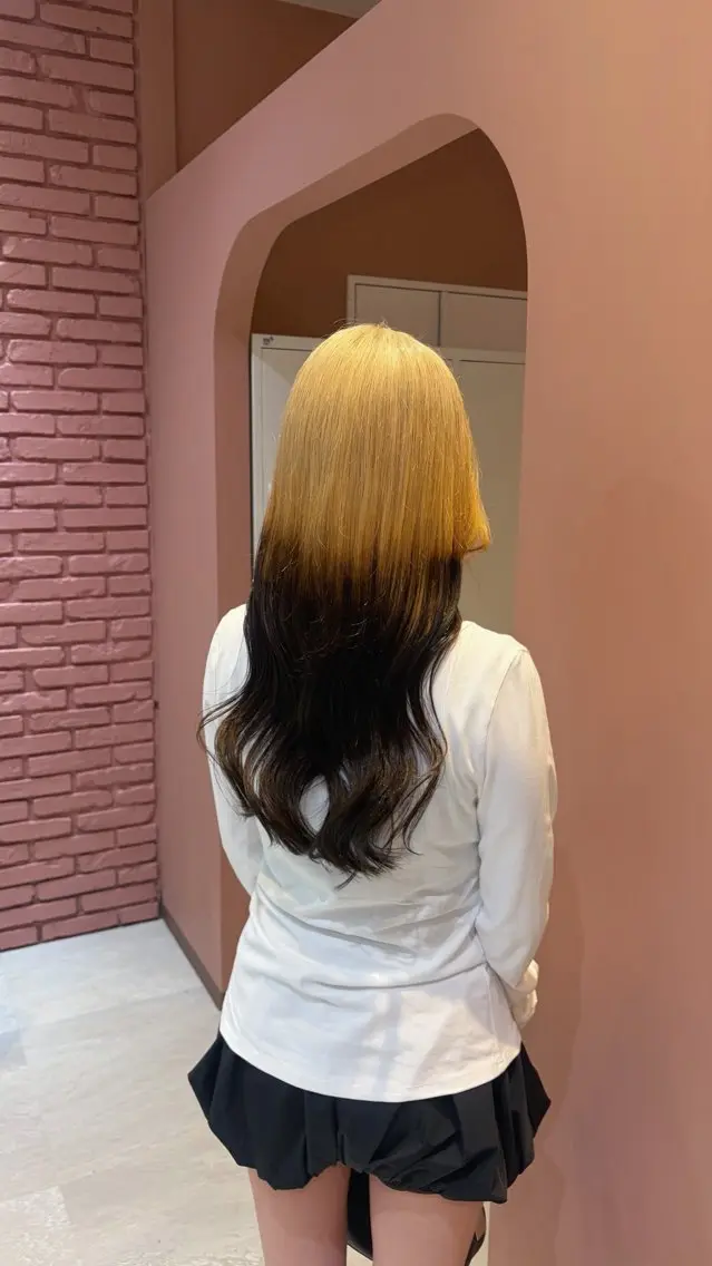 ロング カラー ヘアカラー 聖菜/ hina /レイヤー/艶カラーのヘアスタイル