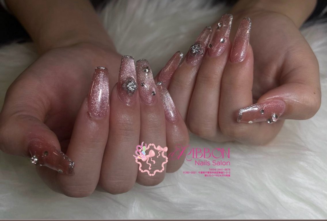 ネイル Nini 🎀のネイルデザイン