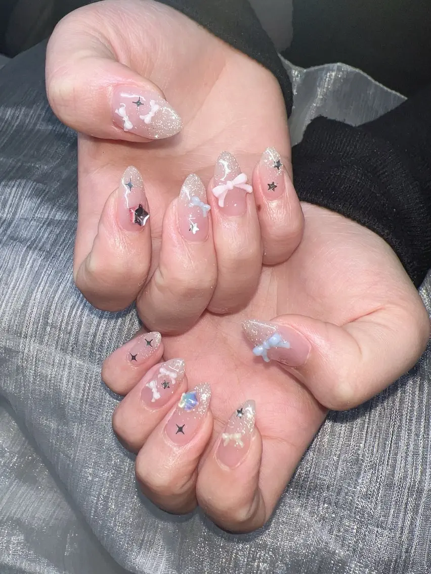 ネイル ハンドネイル Lee Nailsのネイルデザイン