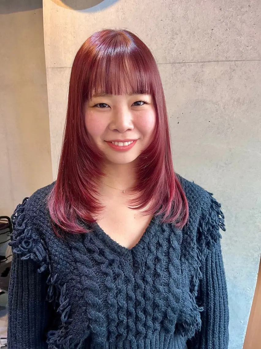 ミディアム ミディアムレイヤー レイヤーカット Blume... 01 Groupのヘアスタイル