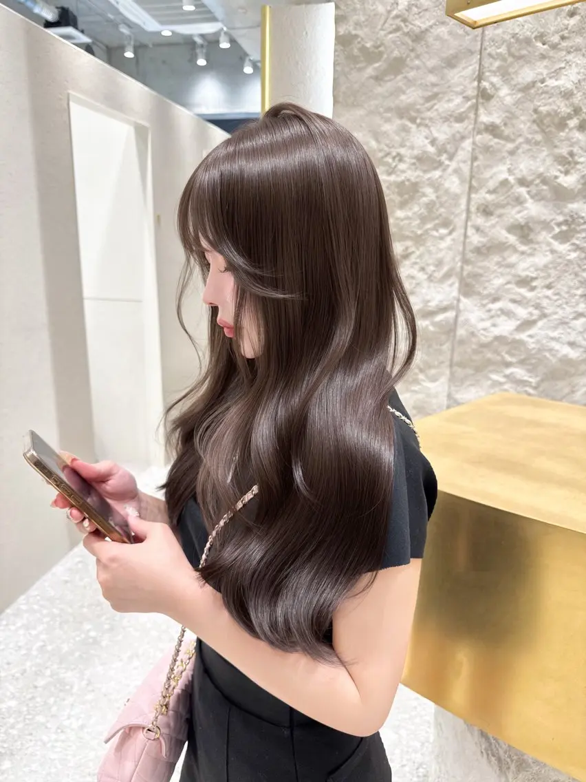 ロング カラー グレージュ モカグレージュ 韓国風ヘア レイヤーカット ワンホンヘア 山田 雄雅のヘアスタイル