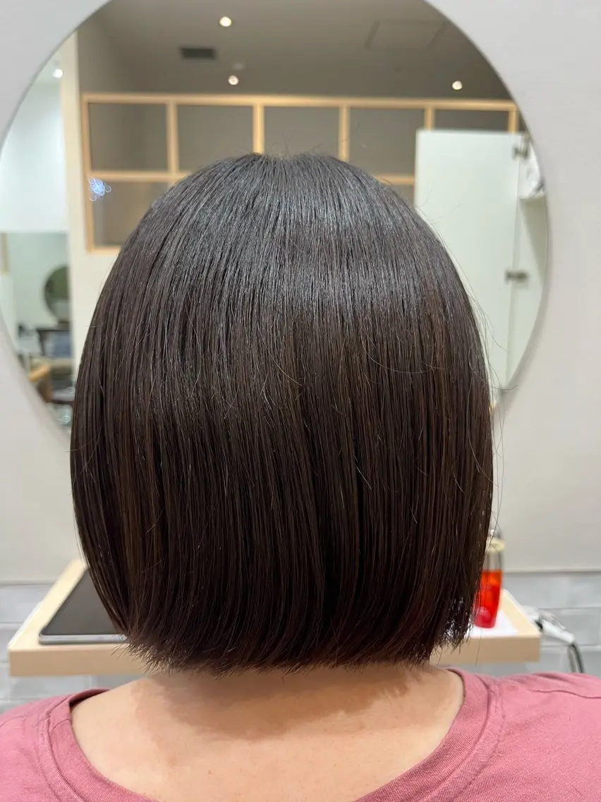 ミディアム レディースカット/ ヒグレアキコのヘアスタイル