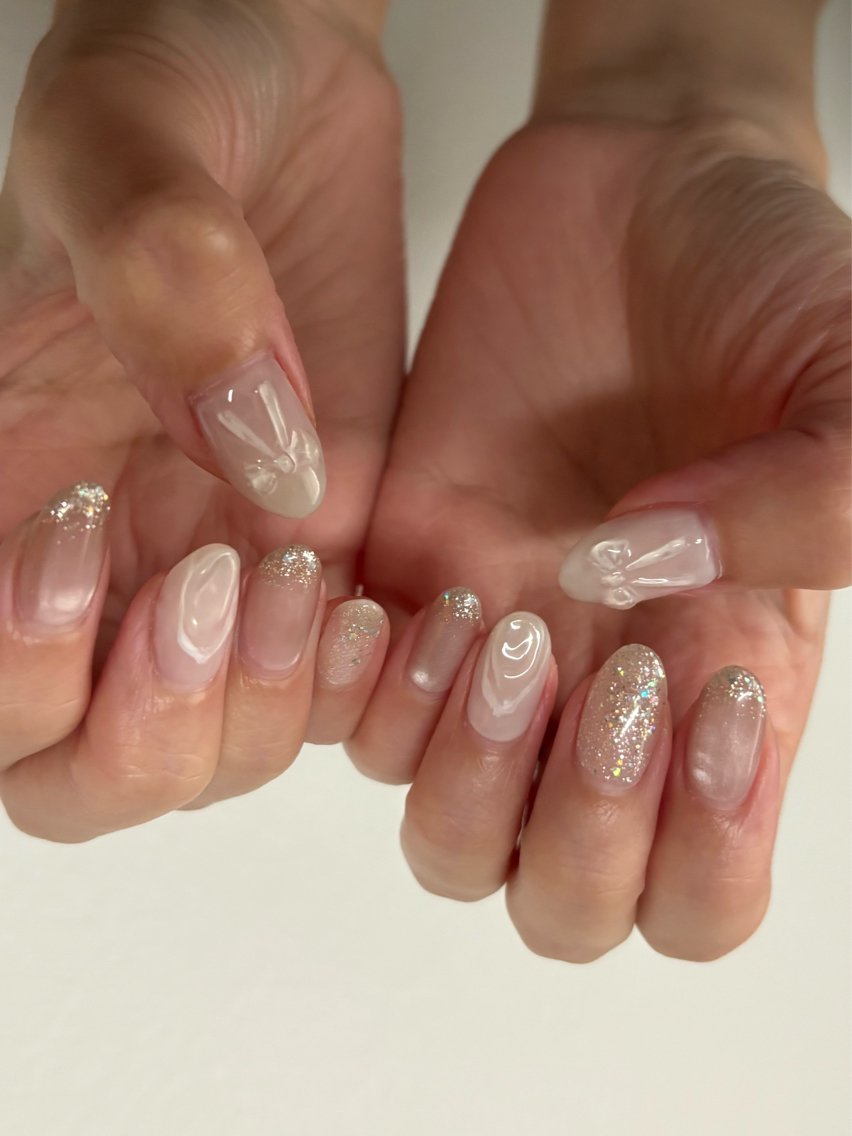 ネイル ニュアンスネイル リボン ホワイト ハンドネイル Mary nail .narumiのネイルデザイン