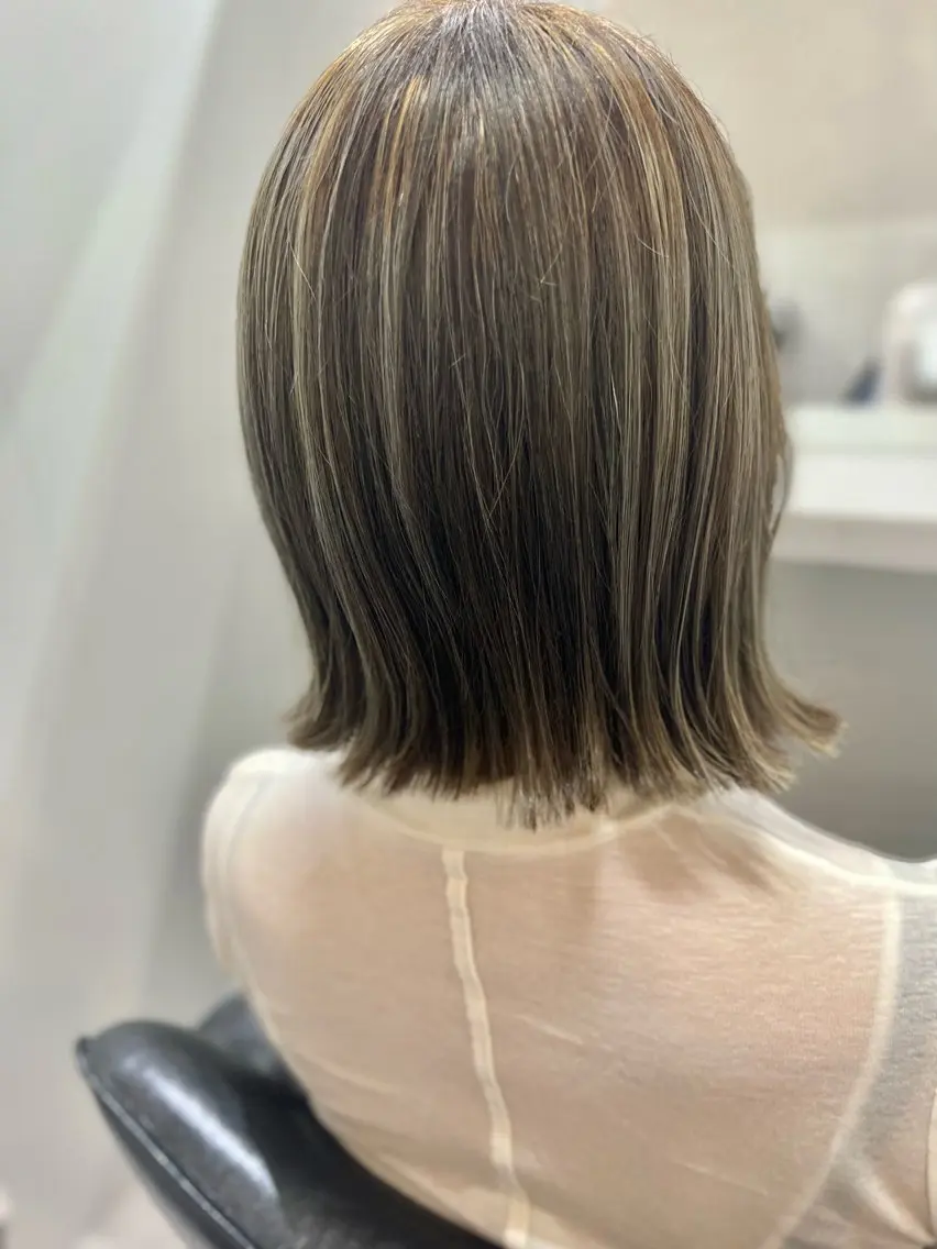 ミディアム カラー ベージュカラー 🎀shell吉祥寺 ナオ🧸のヘアスタイル