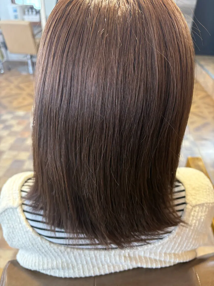 カラー ベージュカラー ブラウンカラー 透明感カラー バイオレットカラー 鶴田 麗乃のヘアスタイル