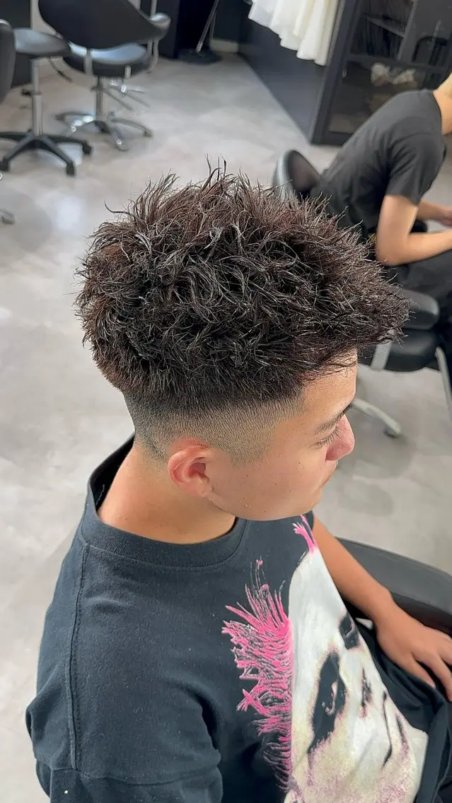 ショート ツイストパーマ カット パーマ 高橋 昂大のヘアスタイル