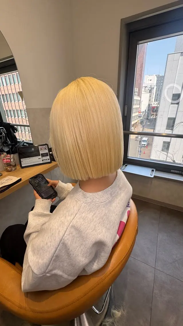 ショート カラー 札幌ブリーチカラー/ ダブルカラー/ドイのヘアスタイル