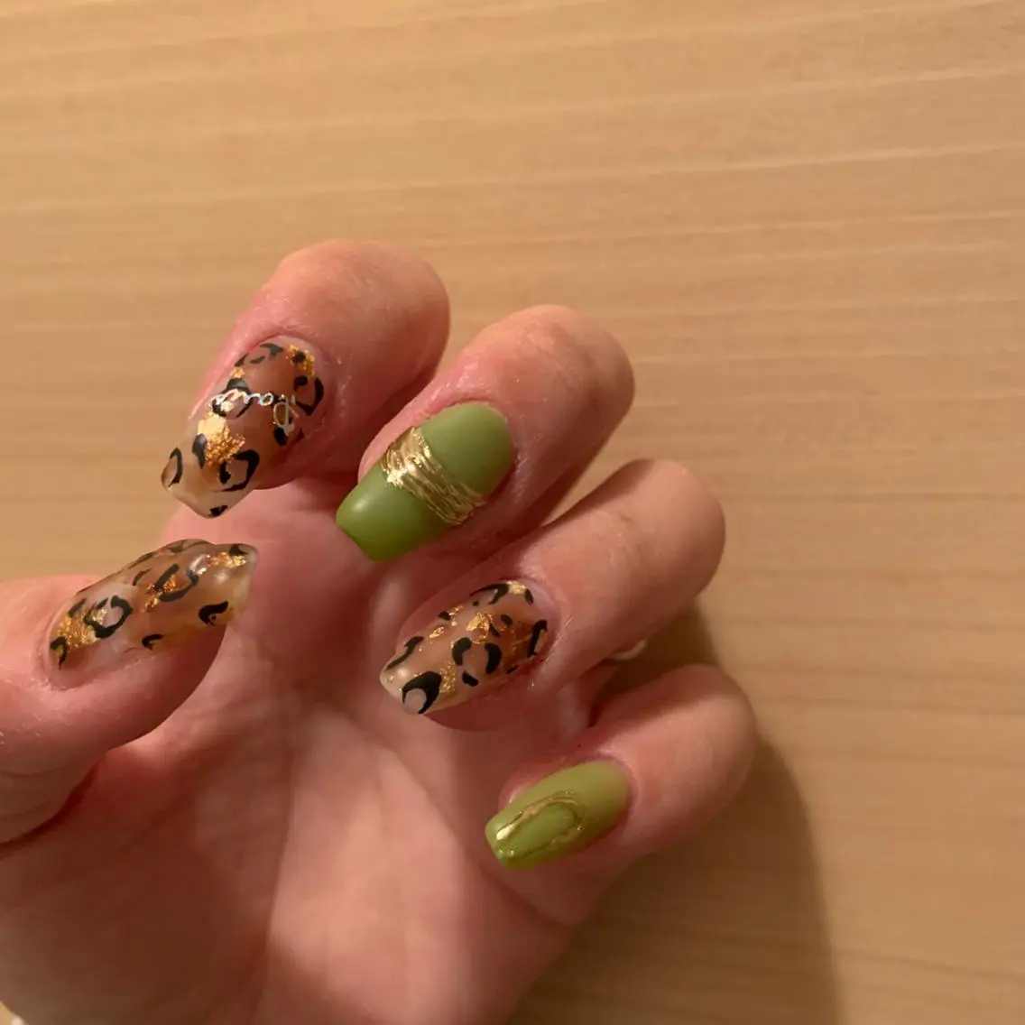 ネイル アニマル柄 happiness nailのネイルデザイン