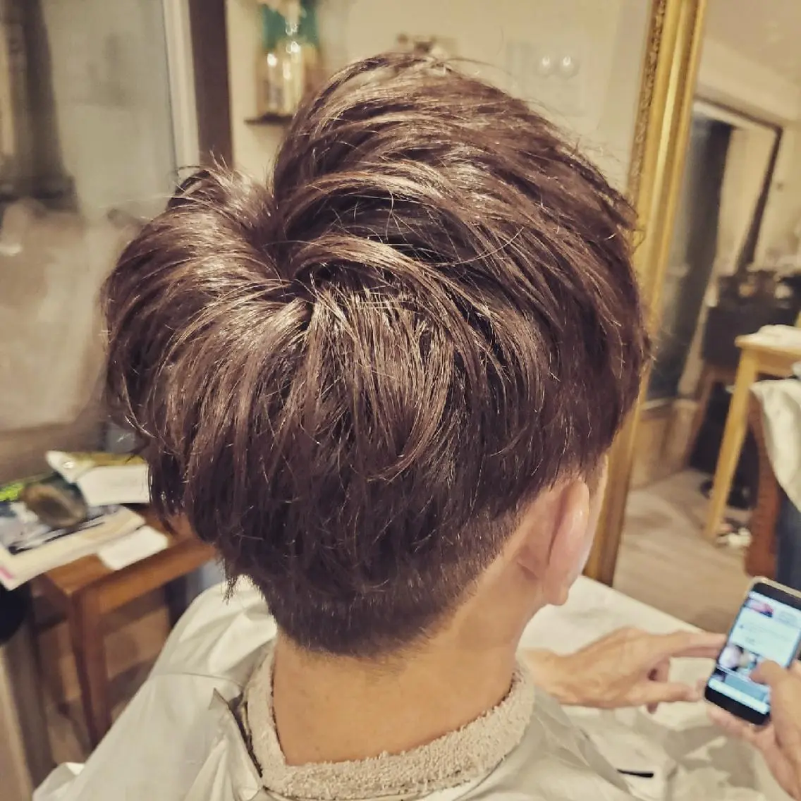 ショート メンズ メンズブリーチ 外国人風カラー トリートメント カット ヘアカラー トリートメント spa hair ark 富井直美のヘアスタイル