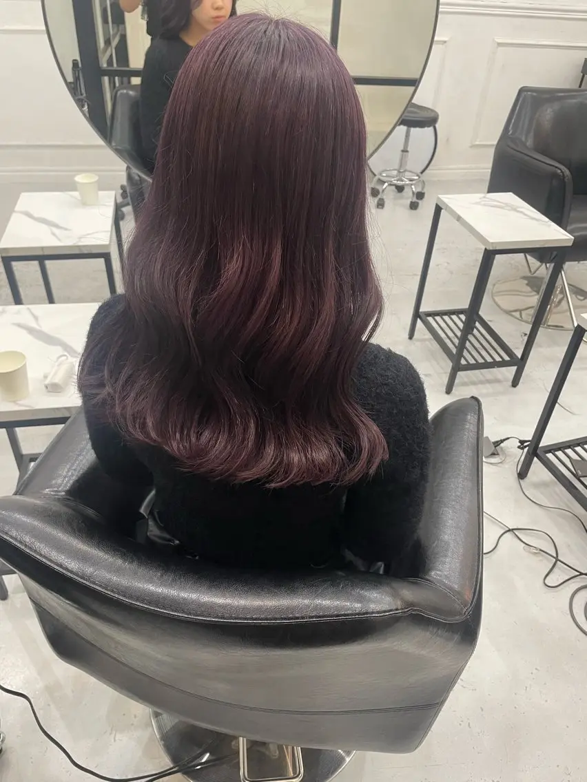 ロング パープルカラー ヘアカラー MaisonHALU さくらのヘアスタイル