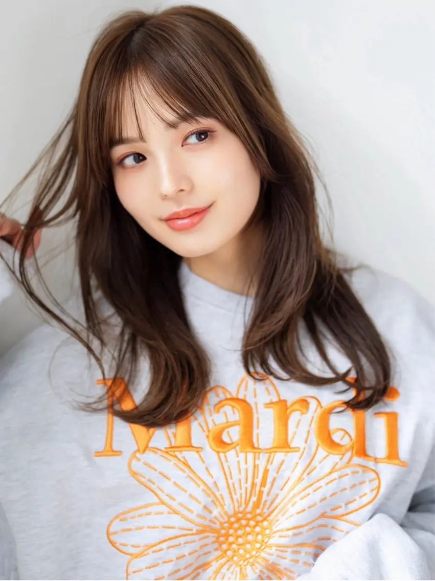 セミロング 🧶 Towa 艶髪カラー🧶のヘアスタイル