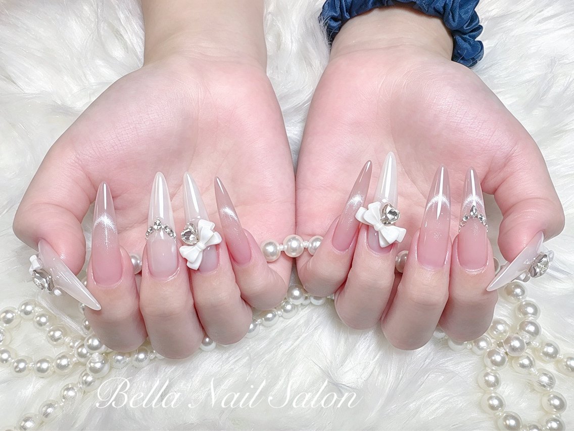 ネイル ハンドネイル Bella Nail Salonパラジェルのネイルデザイン