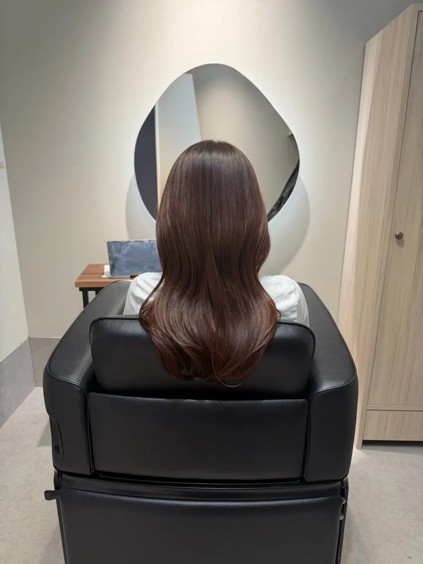 ロング カット ヘアカラー トリートメント 博多美容室NAVY 橋本心縮毛矯正のヘアスタイル