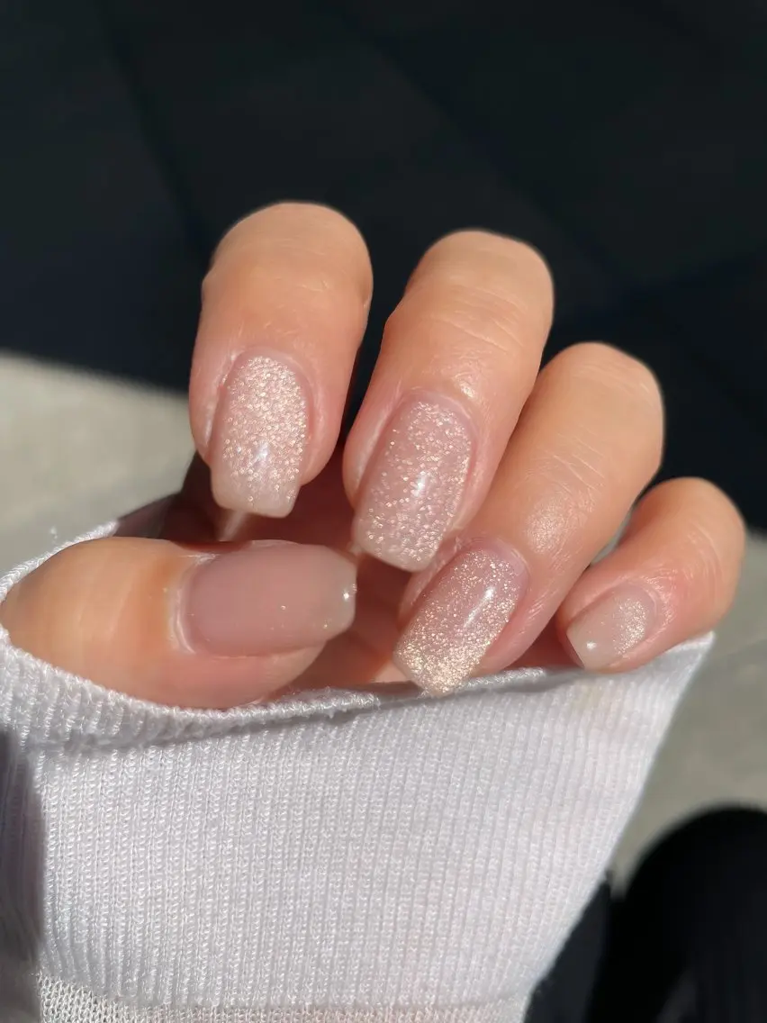 ネイル マグネットネイル オフィスネイル ピンク シンプルネイル tete nailstudioのネイルデザイン