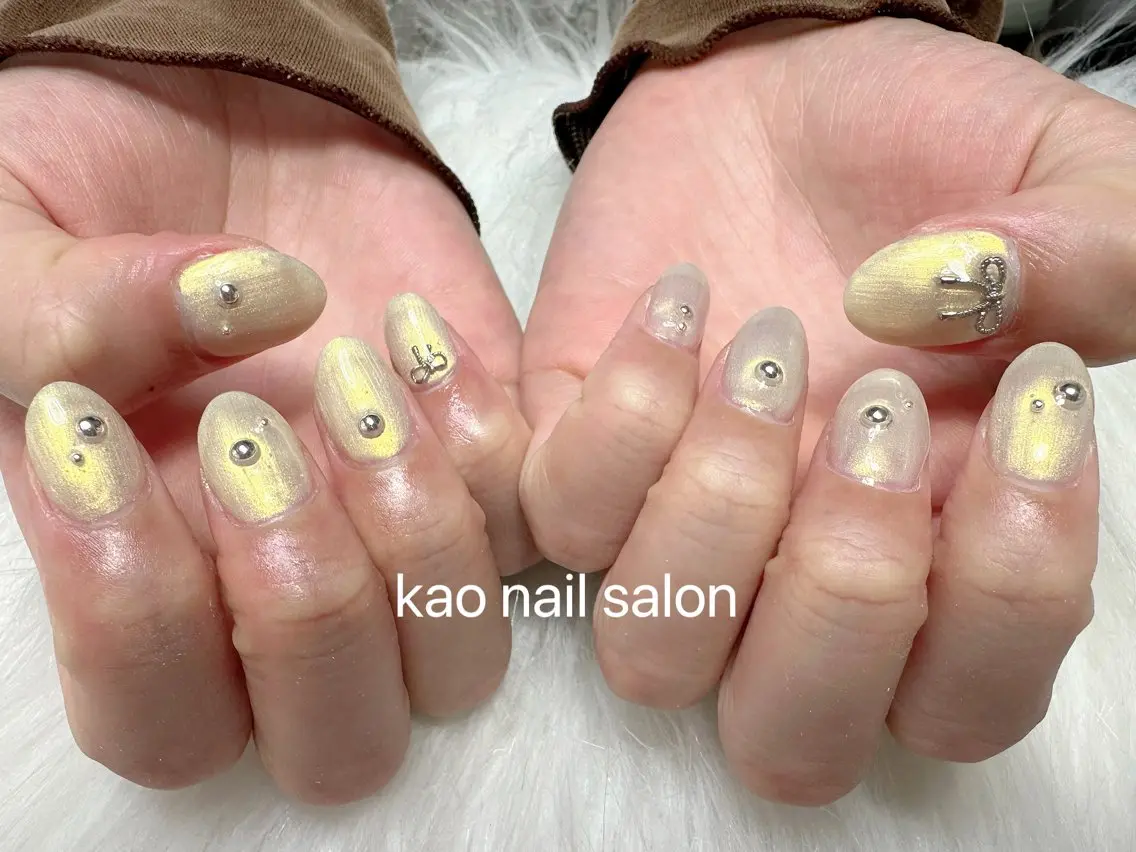 ネイル チークネイル フレンチネイル ジェルネイル ガラスフレンチ 韓国ネイル ハンドネイル kao nail マグネット/長さだしのネイルデザイン