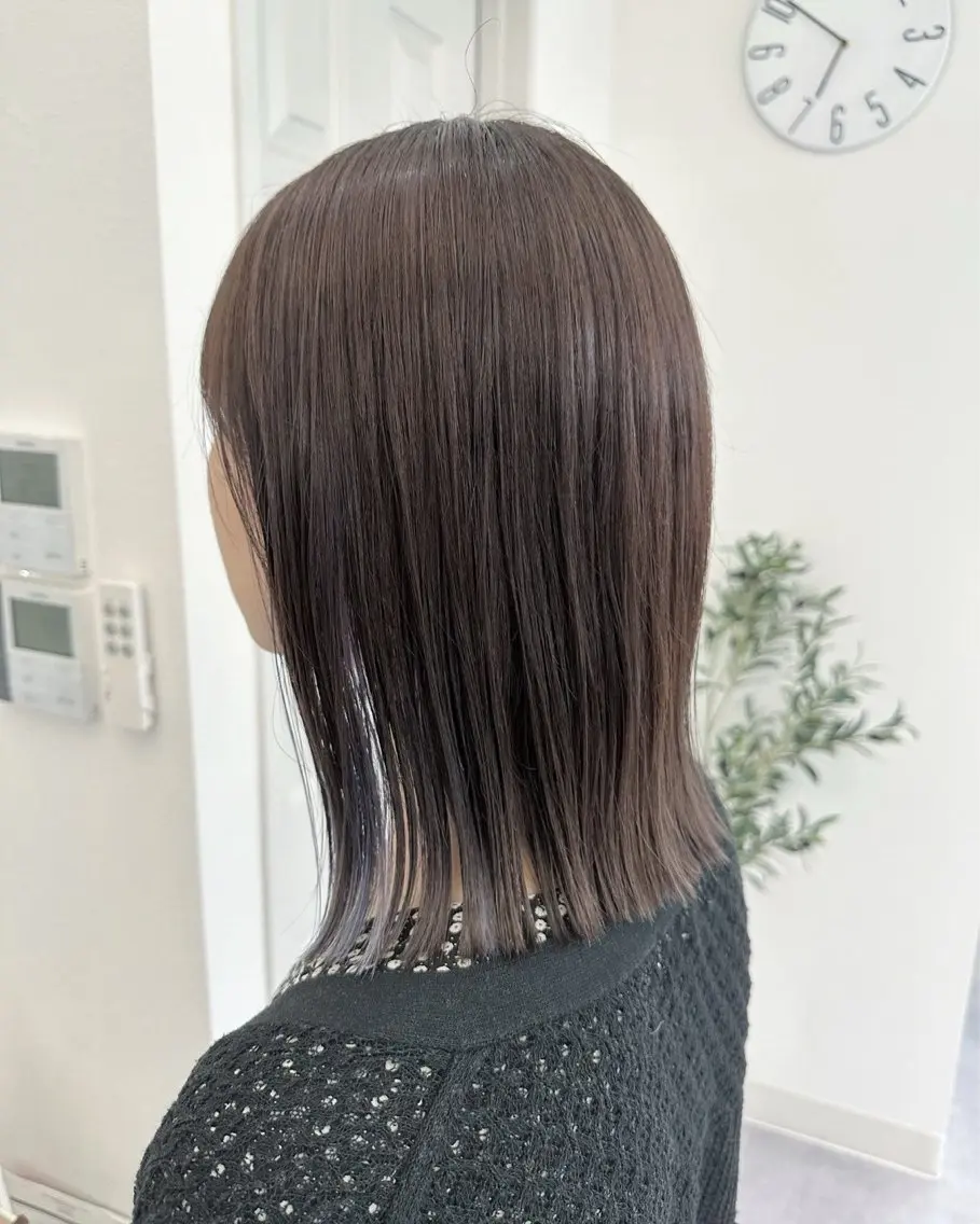 カラー ヘアカラー 新井 真央のヘアスタイル