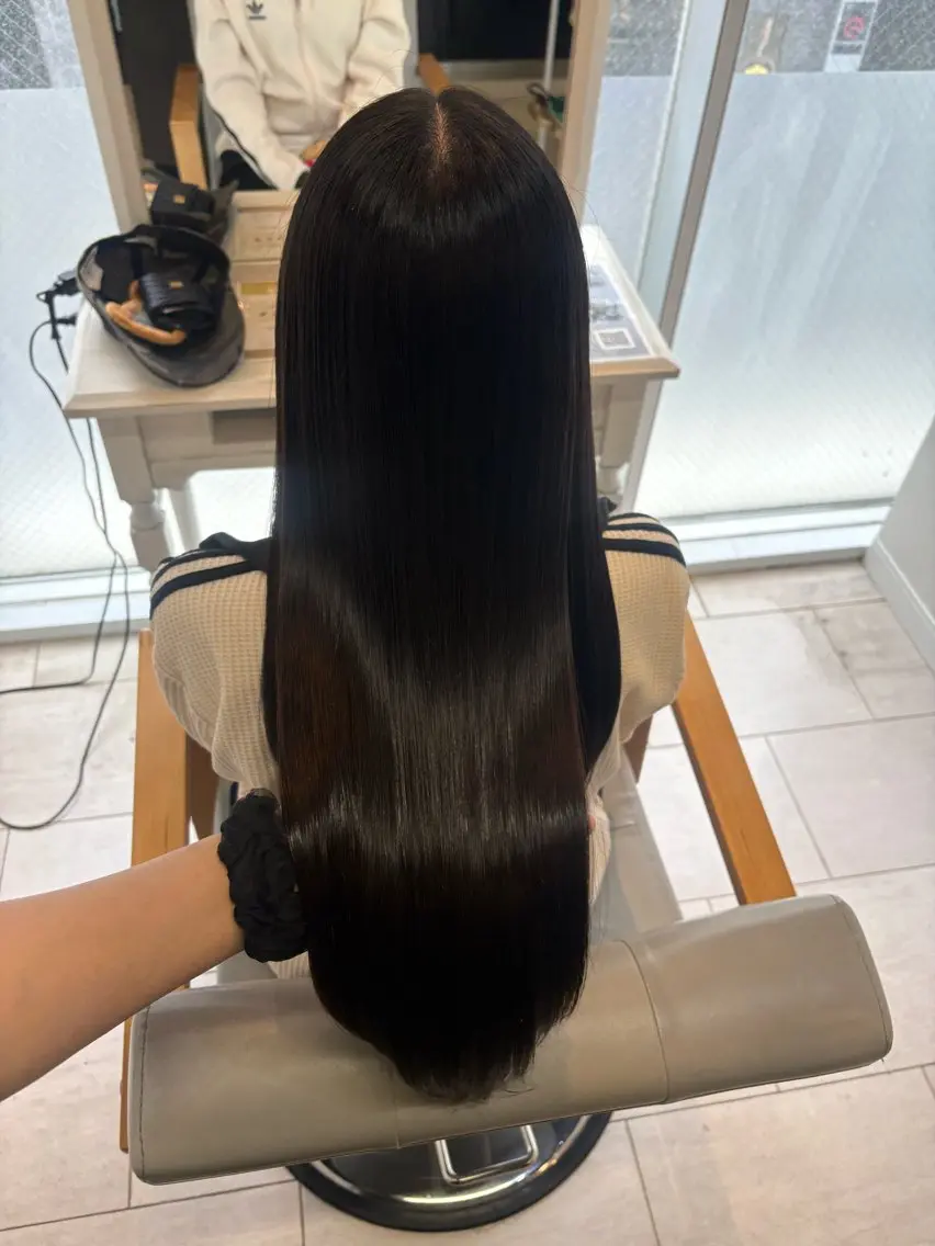 ロング トリートメント アベ ミスズのヘアスタイル