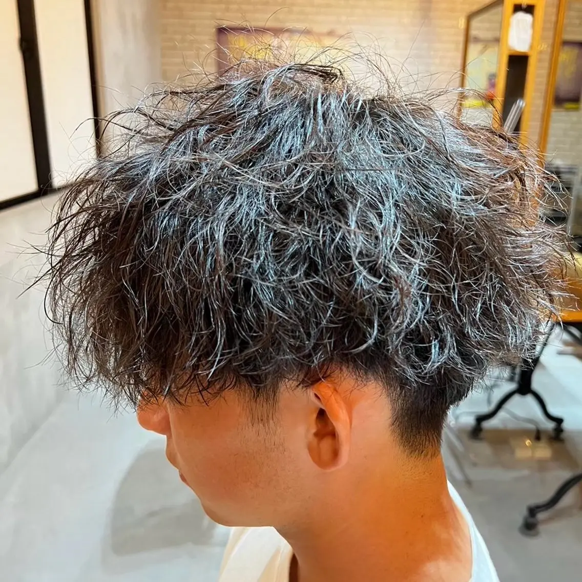 ショート パーマ メンズ シャドウ ツイスパ ニュアンスおがたのヘアスタイル