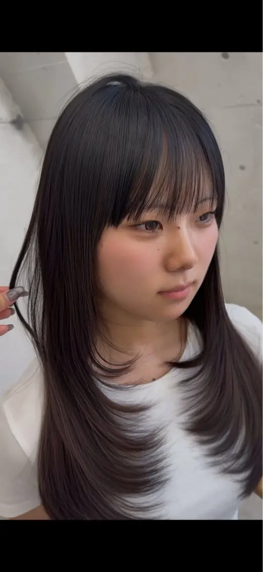ロング レイヤーカット 似合わせカット トリートメント カット 松本 彩夢のヘアスタイル