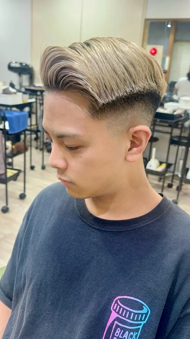 メンズ フェードカット 七三 🏁片倉 玲旺🏁のヘアスタイル