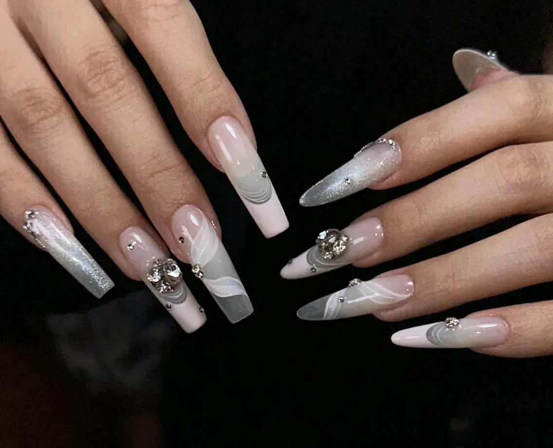 ネイル ハンドネイル 🎀 UU_nailのネイルデザイン