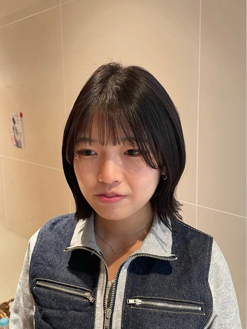 ミディアム パーマ ボブ 外ハネヘア カット 縮毛矯正 トリートメント 縮毛矯正/レイヤー 🌙児玉光瑠のヘアスタイル