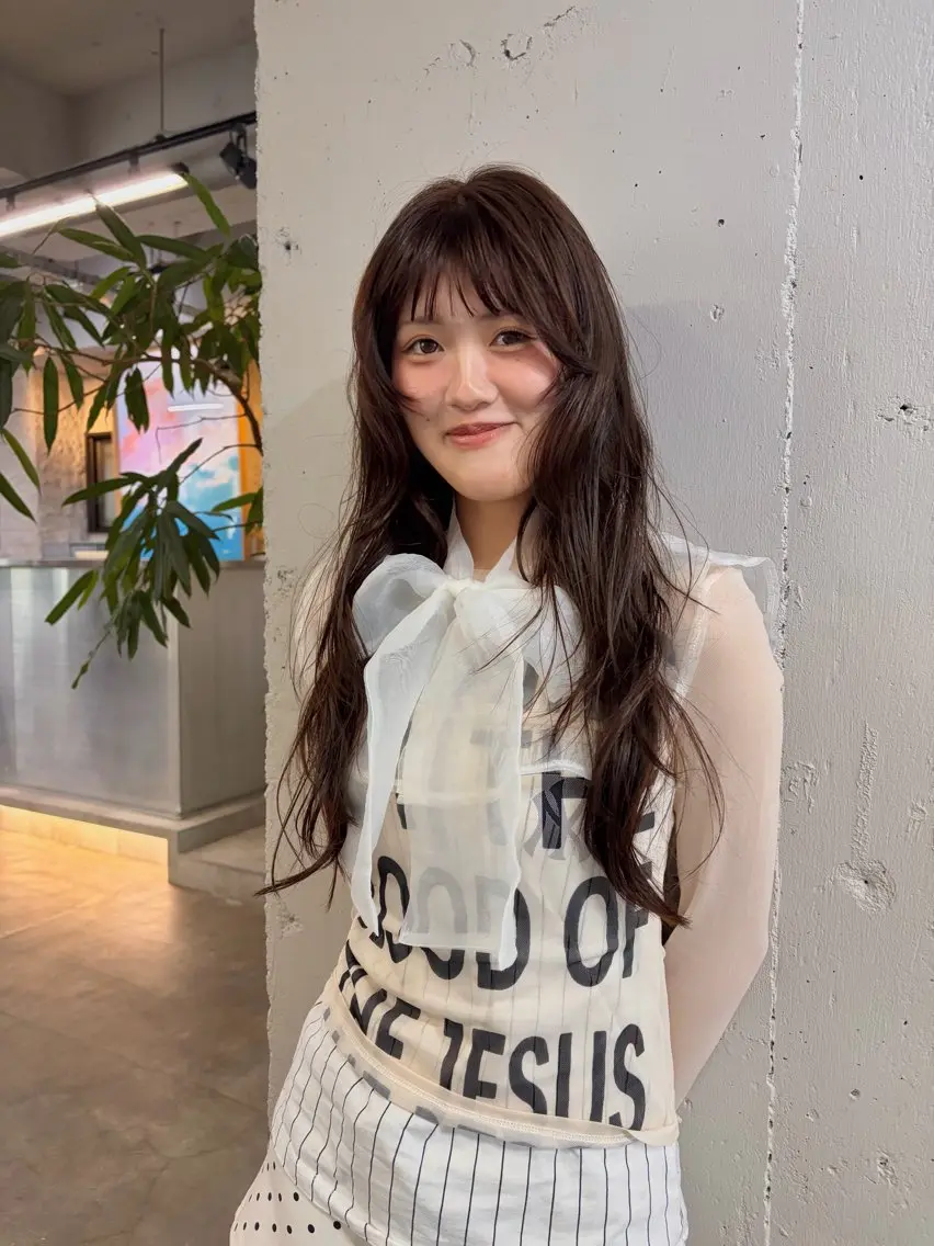 ロング 顔まわりレイヤー 韓国風ヘア レイヤーカット ロング 小顔カット 川崎 虎次朗のヘアスタイル