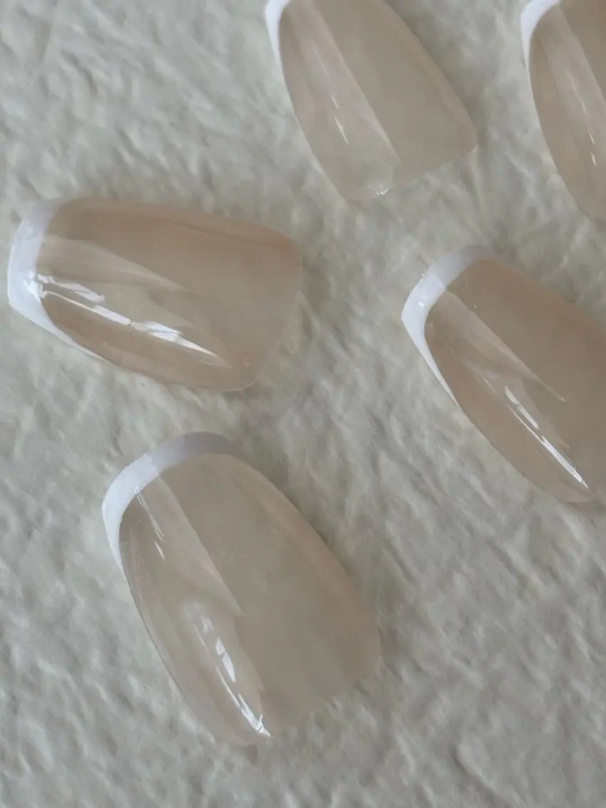 ネイル フレンチネイル nail room niko/moekoのネイルデザイン