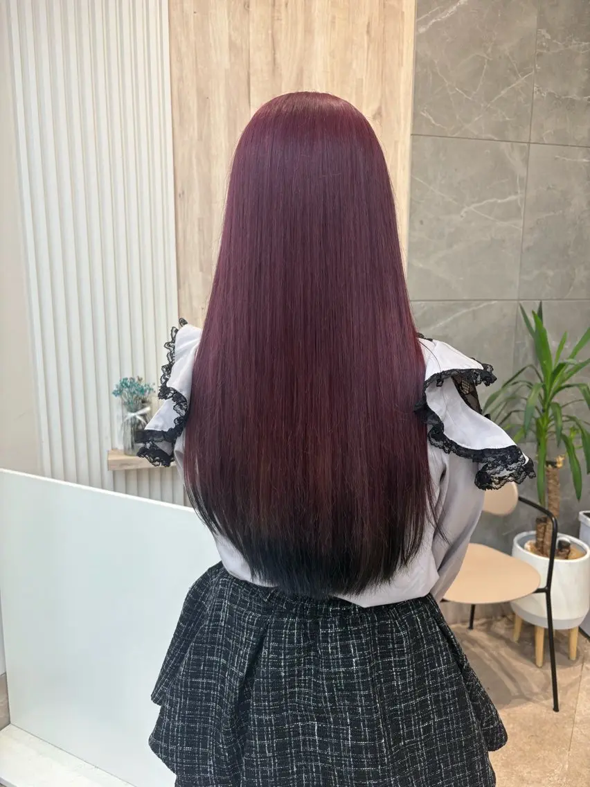 ロング カラー ピンクカラー 🐬レイヤー /透明感/あいか🫧のヘアスタイル