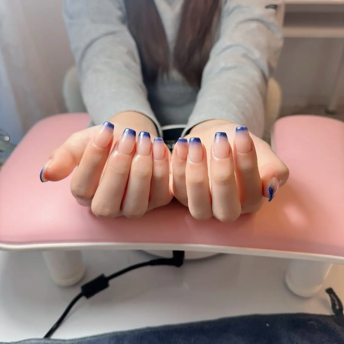 ネイル チークネイル フレンチネイル グラデーション 韓国ネイル マグネットネイル Hana Nailのネイルデザイン