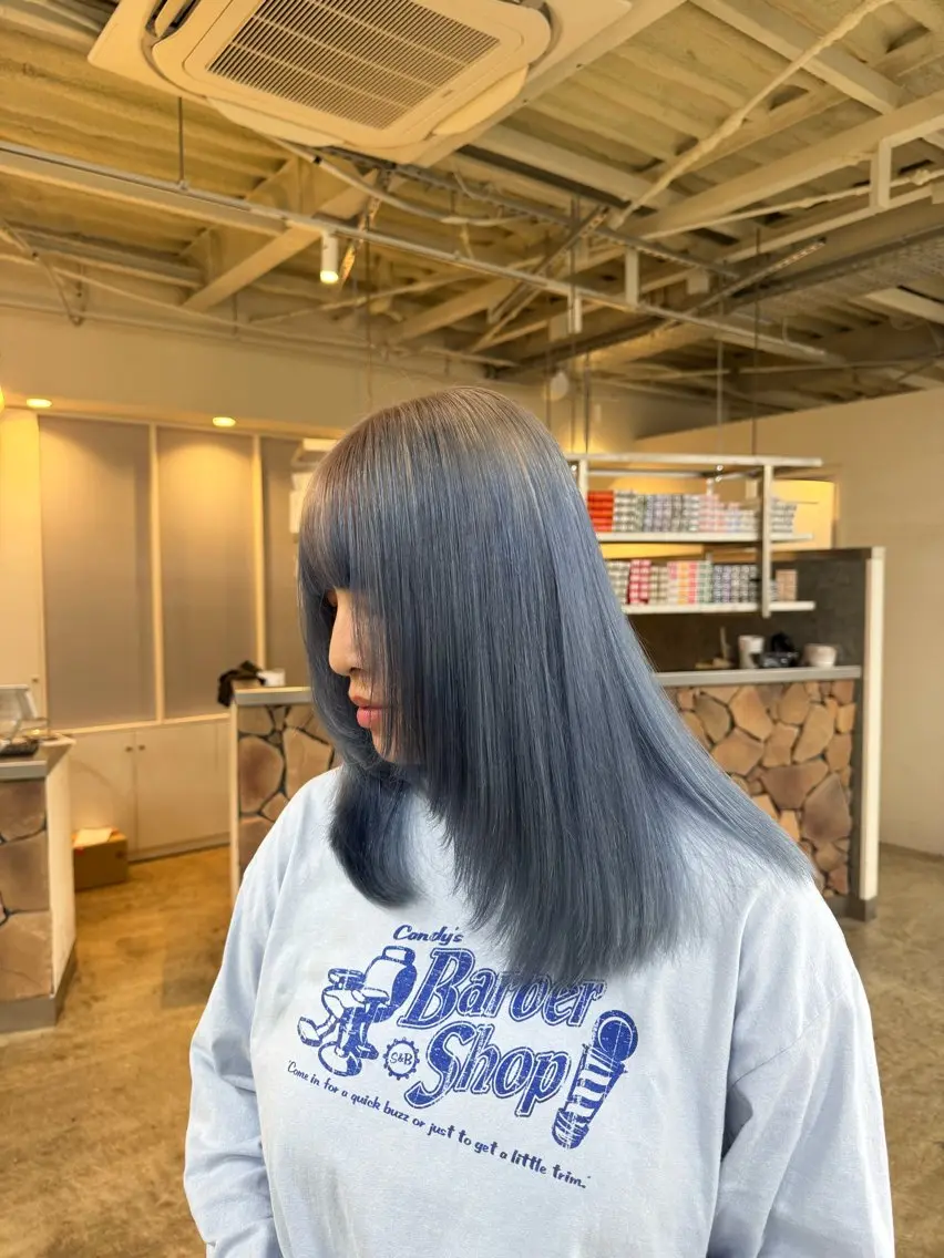 セミロング カラー デザインカラー ヘアカラー fand / HINAのヘアスタイル