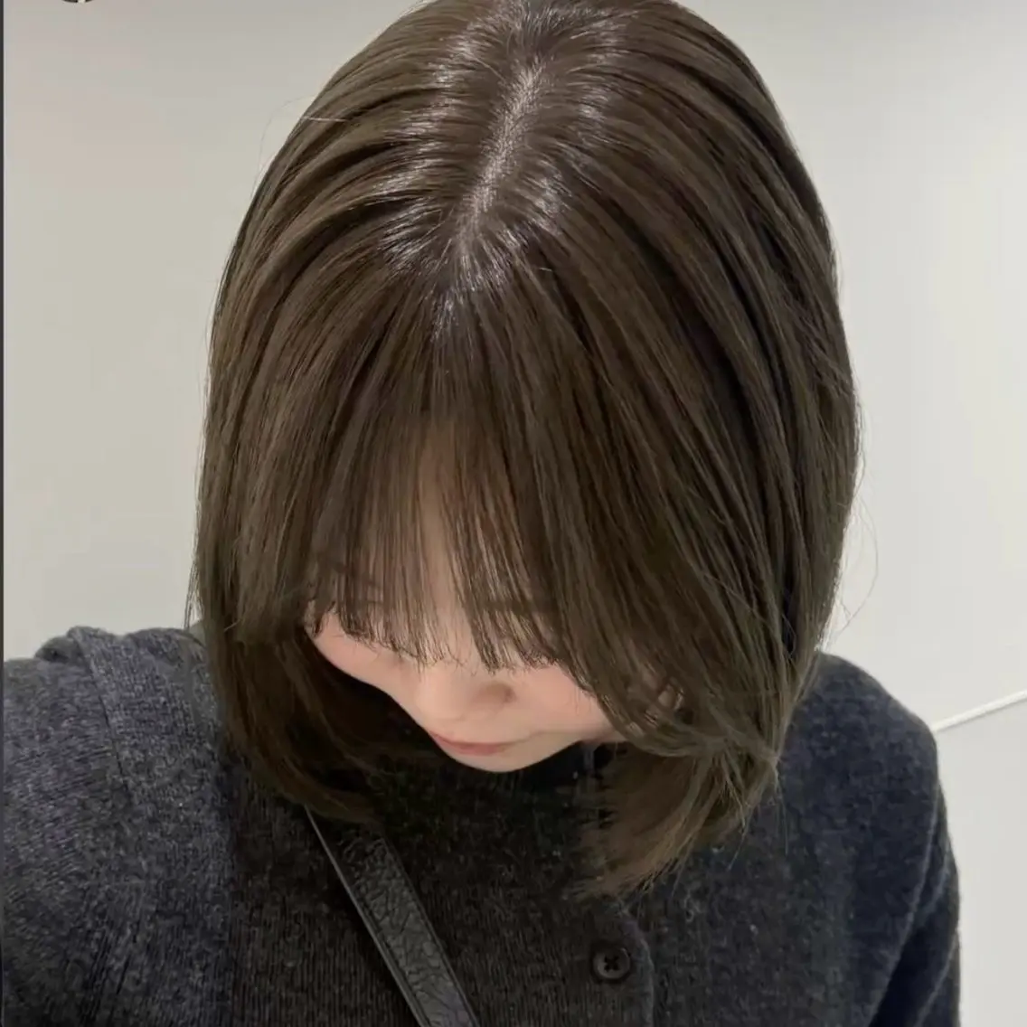 ミディアム カット ヘアカラー トリートメント 盛れる透明感カラー momokaのヘアスタイル
