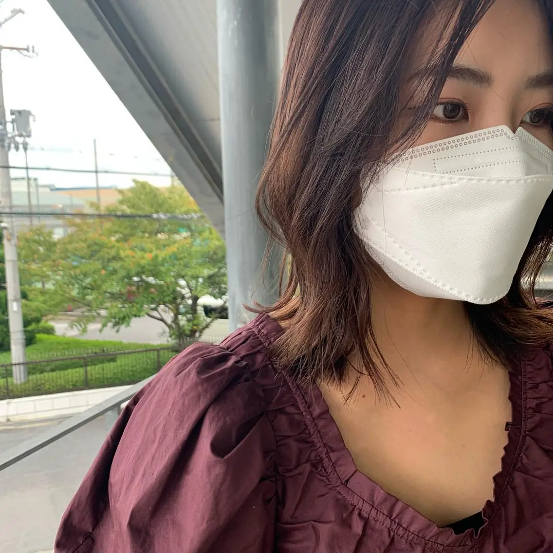 ミディアム カット ヘアカラー 岩井 愛生のヘアスタイル