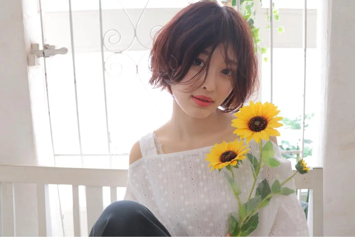 ショート カラー 髪質改善&ブリーチ 伊勢 祐一郎のヘアスタイル