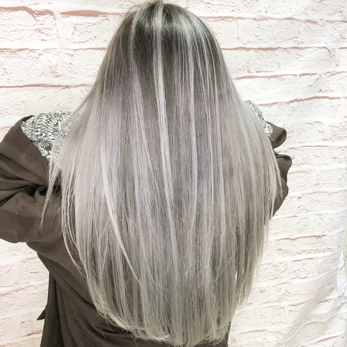ロング カラー ヘアカラー LOOP hairのヘアスタイル