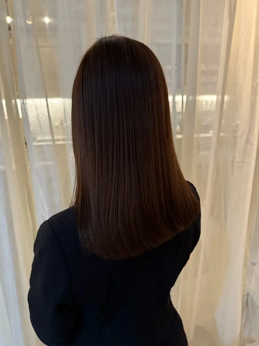 ロング 藤原 百花のヘアスタイル