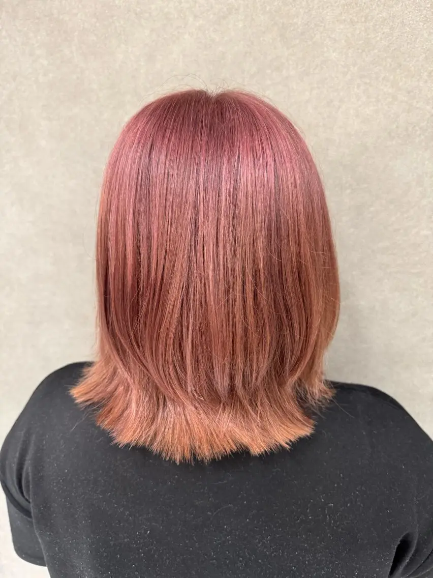 ミディアム カット ヘアカラー 松尾 怜奈のヘアスタイル