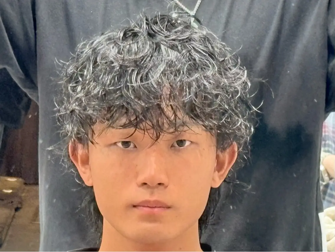 パーマ メンズ 井川　シャドウパーマ ニュアンスパーマのヘアスタイル
