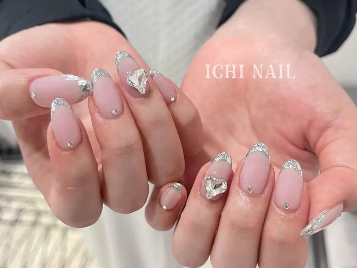 ネイル ハンドネイル 🧚🏻‍♀️ NOHA🎀のネイルデザイン