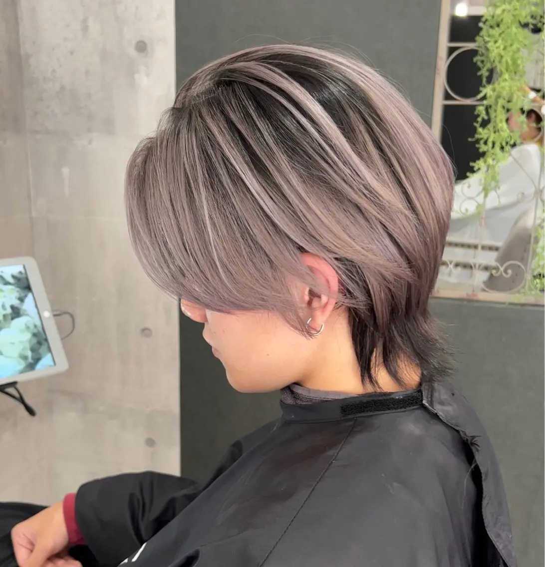 ショート レイヤーカット メンズ縮毛矯正 🎖アジマ リョオのヘアスタイル