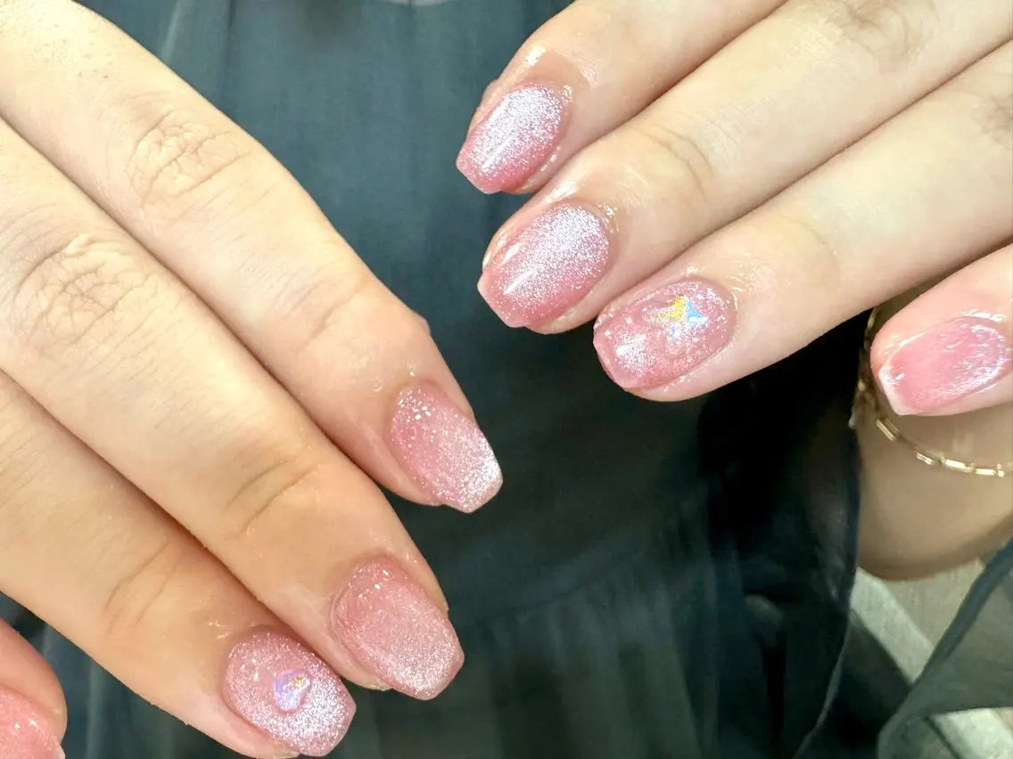 ネイル 桜ネイル マグネットネイル tsumeasobi 🪬macoのネイルデザイン