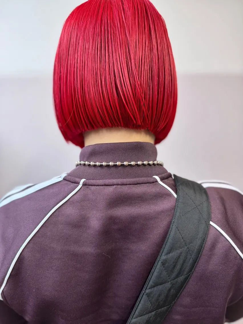 ミディアム カラー オカモト ミユウのヘアスタイル