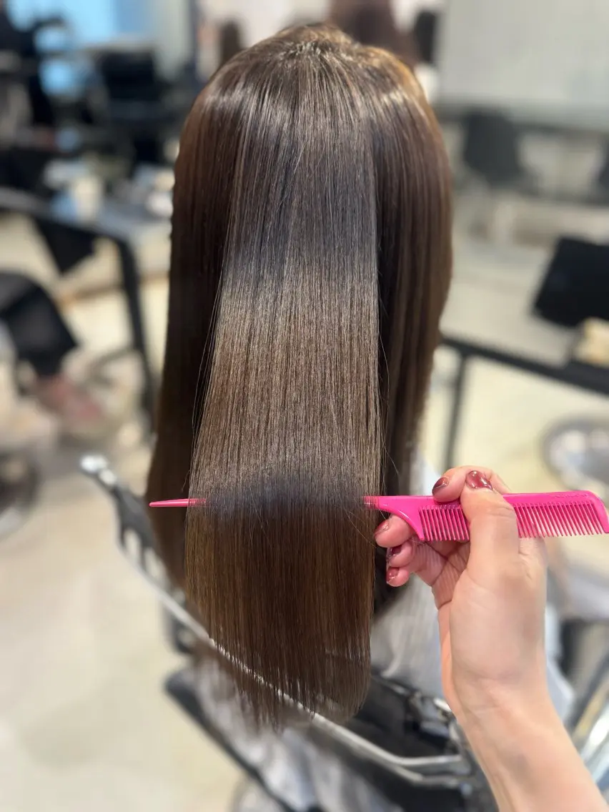 ロング カラー パーマ ヘアアレンジ カット ヘアカラー トリートメント ヘアセット 透明感/オリーブ/ グレージュ/YUKAのヘアスタイル