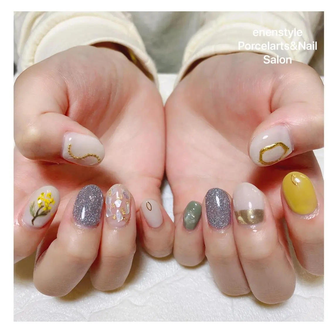 ミディアム ネイル 🐾enen style 🐾のネイルデザイン