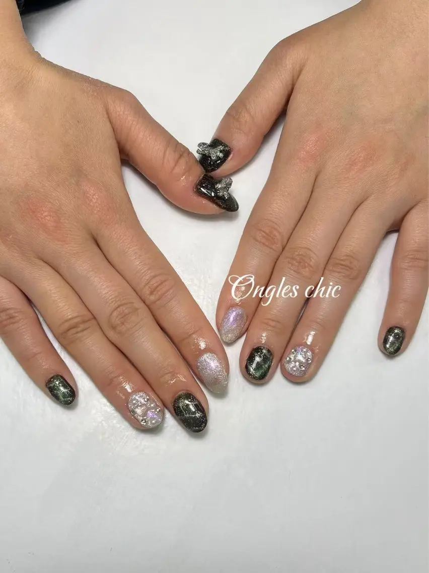 ネイル ハンドネイル ongles chicのネイルデザイン