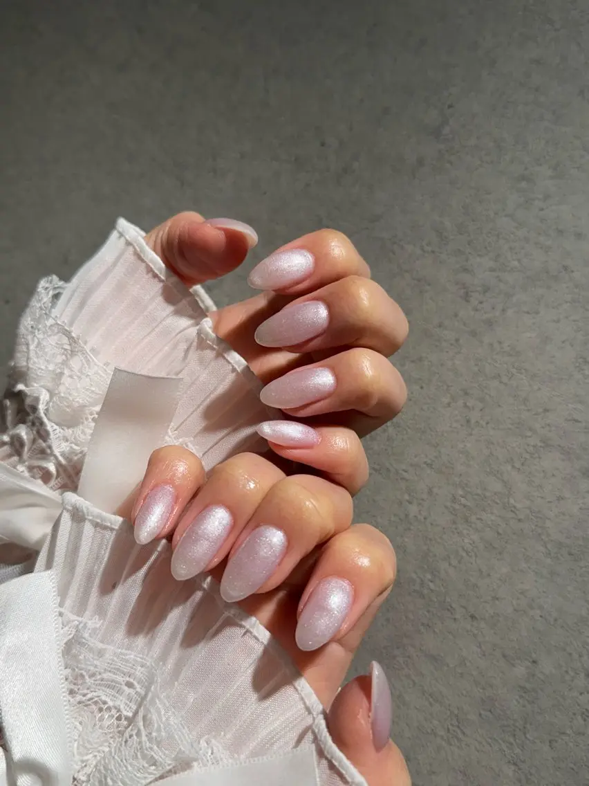 ネイル ハンドネイル I-nailロング /ワンホン/キラキラのネイルデザイン